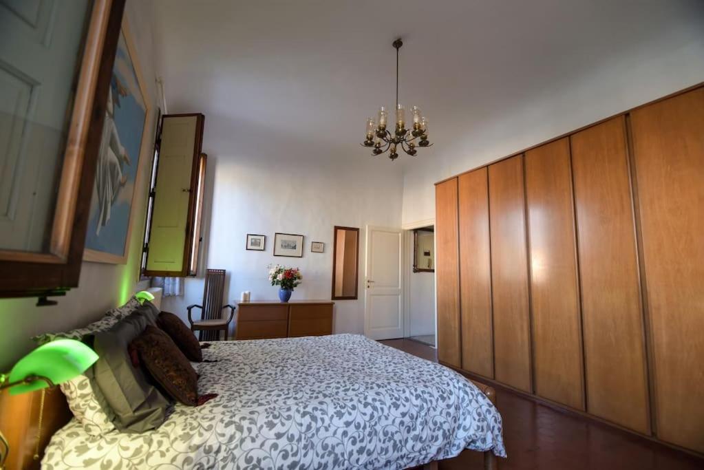 Cozy Apartment With Private Garden - City Center - 佛罗伦萨 外观 照片
